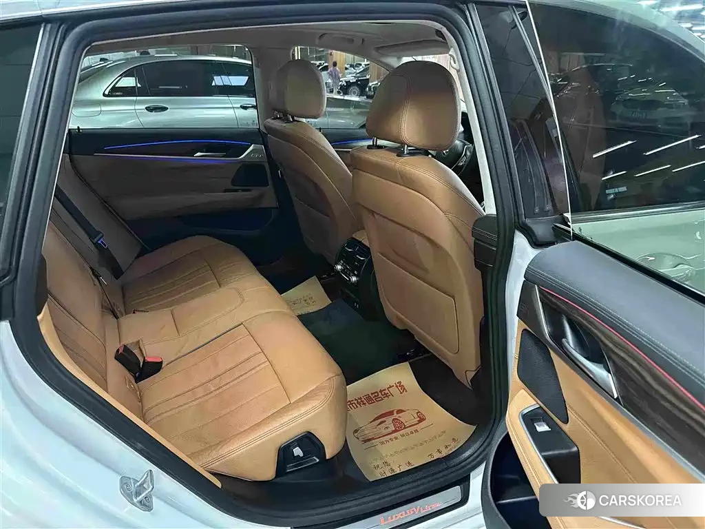 BMW 6 series GT 2023 Белый из Китая