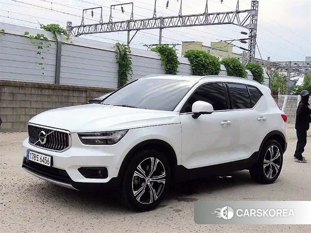 Volvo XC40 2020 Белый из Кореи