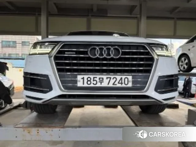 Audi Q7 (4M) 2019 Белый из Кореи