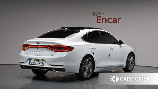 Hyundai Grandeur IG 2018 Белый из Кореи