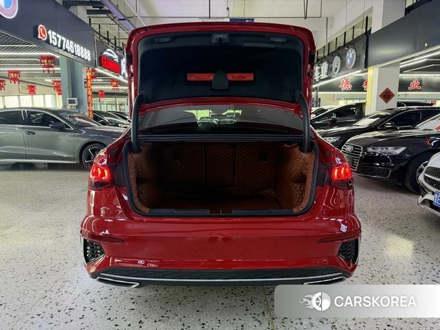 Audi A3 2023 Красный из Китая