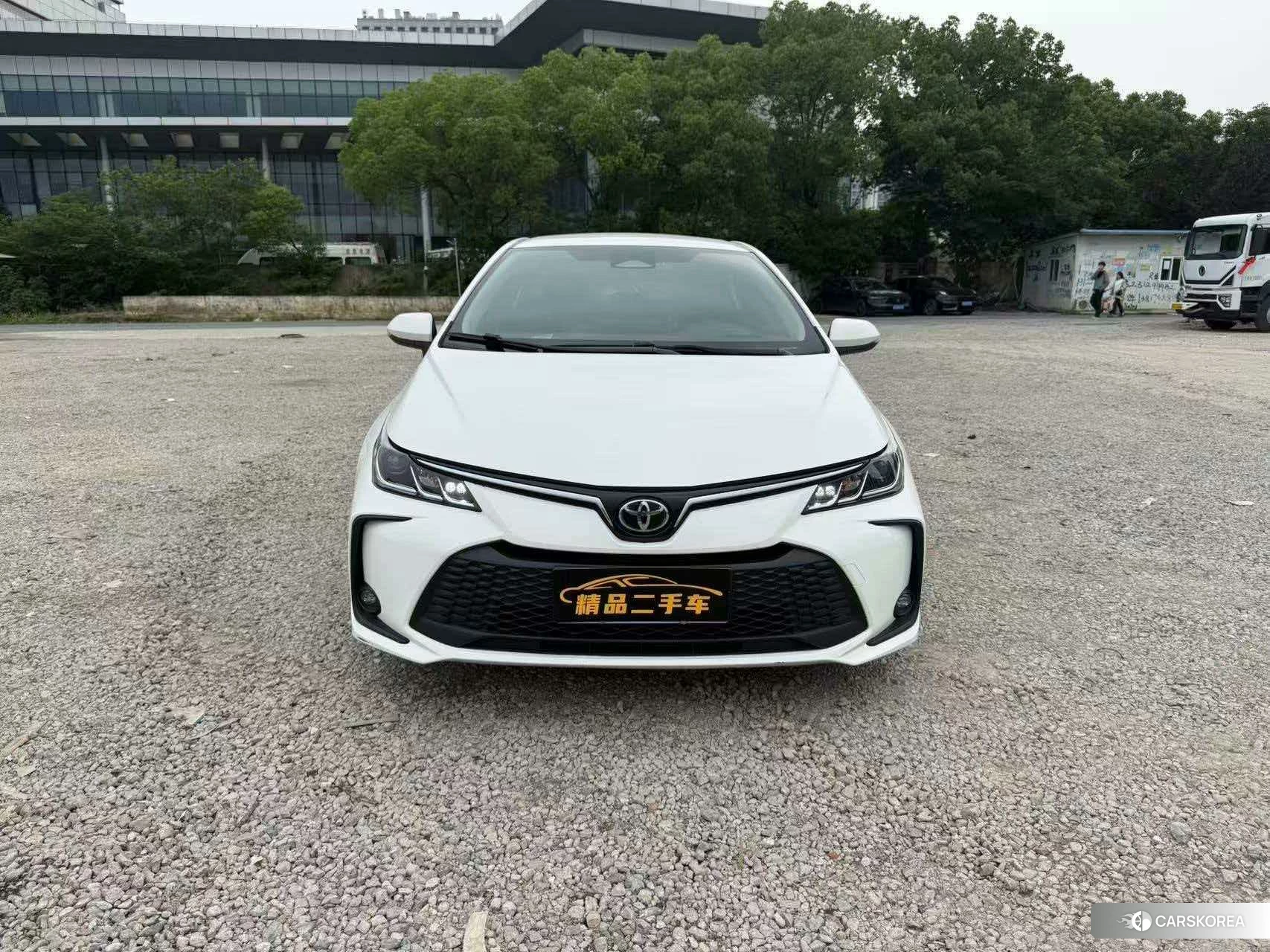 Toyota Corolla 2024 Белый из Китая