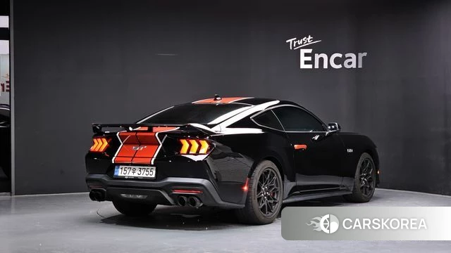 Ford Mustang 7th Generation 2024 Черный из Кореи