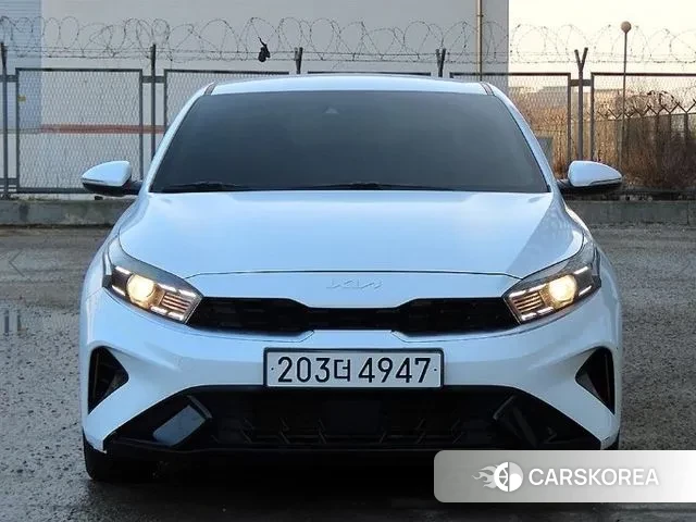 Kia The New K3 2nd generation 2021 Белый из Кореи