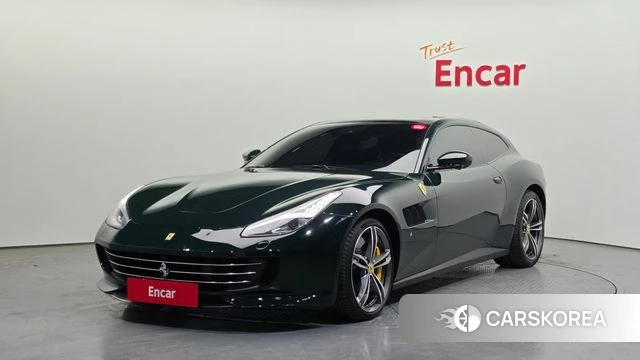 Ferrari GTC4 Russo 2019 Темно-зеленый из Кореи