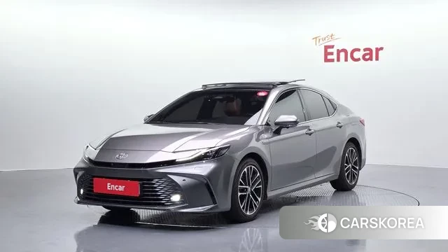 Toyota Camry (XV80) 2024 Серый из Кореи