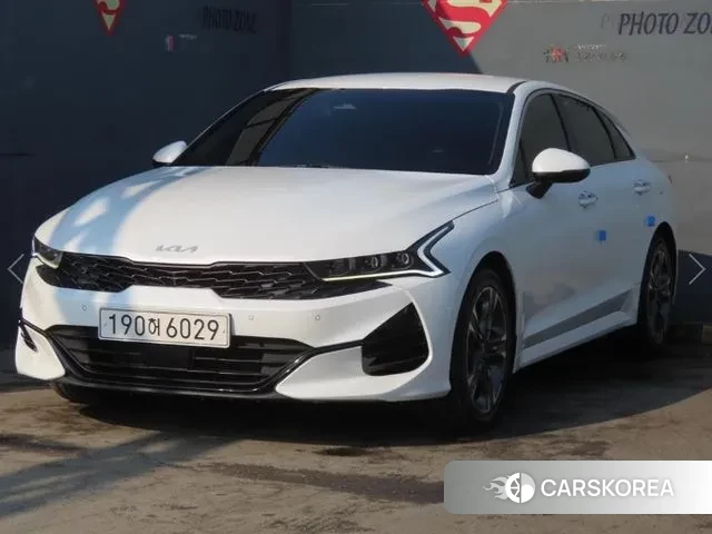 Kia K5 3rd generation 2022 Белый из Кореи