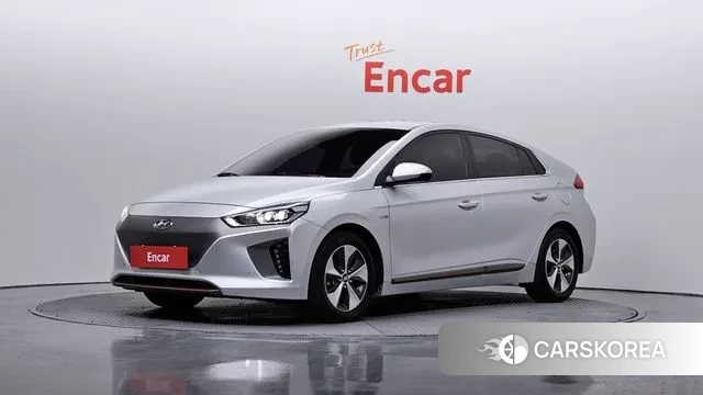 Hyundai Ionic Electric 2018 Серебристо-серый из Кореи