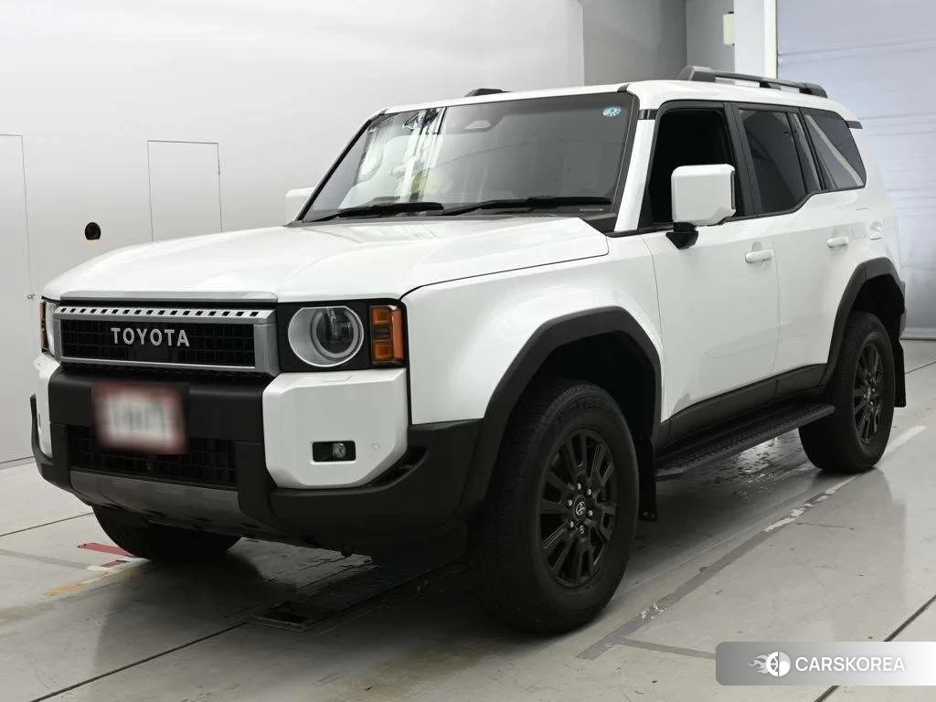 Toyota Land Cruiser Prado 2024 из Японии