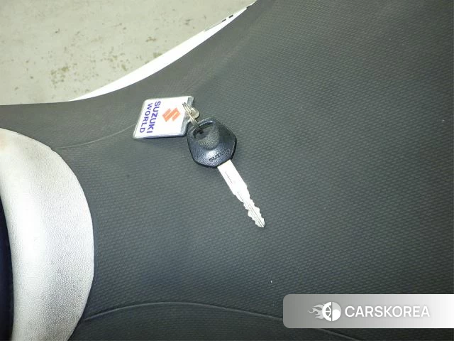 Проданный Suzuki GLADIUS 400 id 4022662 из Японии