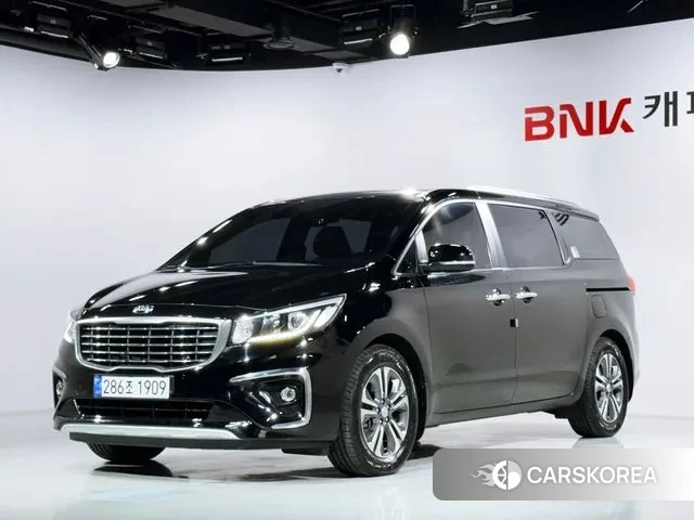 Kia The New Carnival 2018 Черный из Кореи