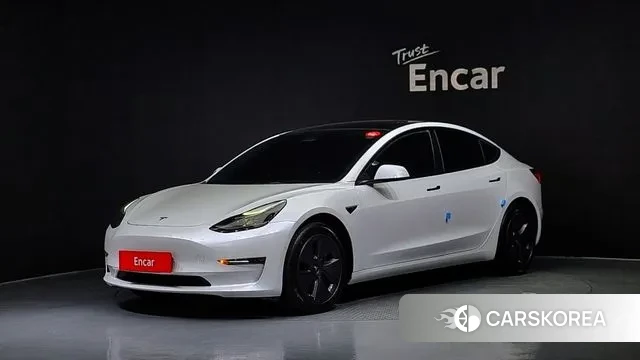 Tesla Model 3 2022 Белый из Кореи