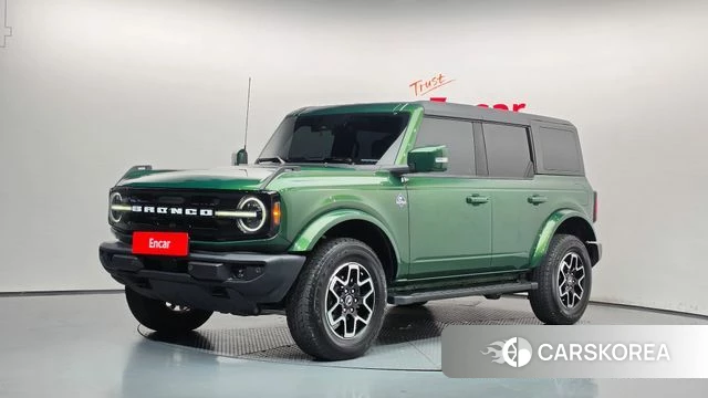 Ford Bronco 6th Generation 2024 Зеленый из Кореи