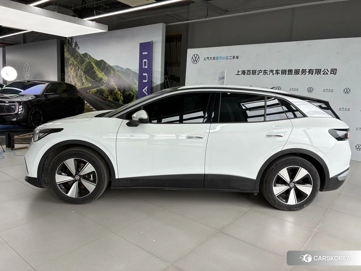 Volkswagen ID.4 X 2024 Белый из Китая