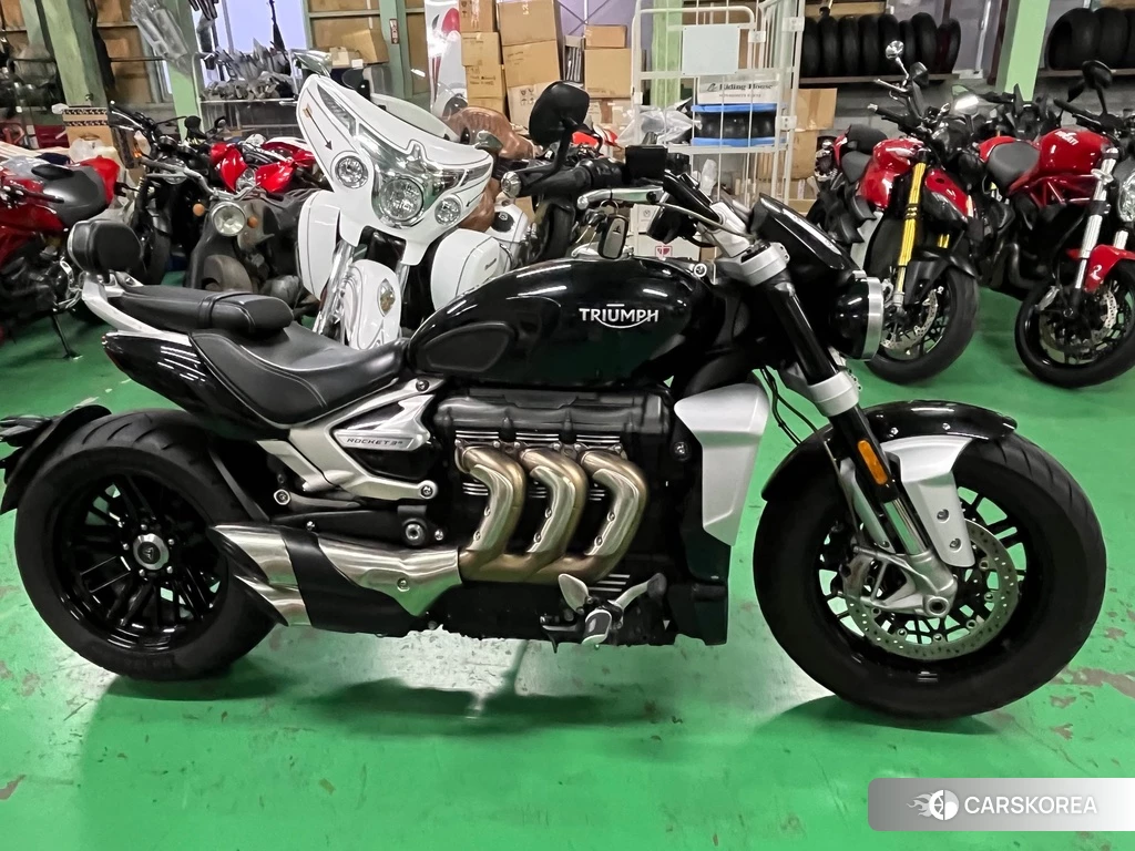 Проданный Triumph ROCKET 3 R 2020 из Японии, фото 2