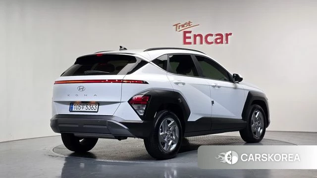 Hyundai Kona (SX2) 2023 Белый из Кореи