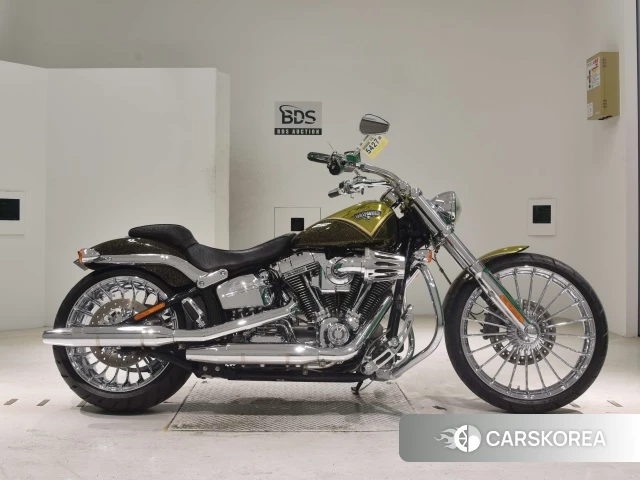 Проданный Harley-Davidson Softail Breakout FXSB CVO 2013 из Японии