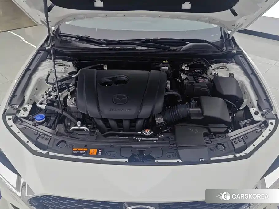 Mazda 3 2026 Белый из Китая