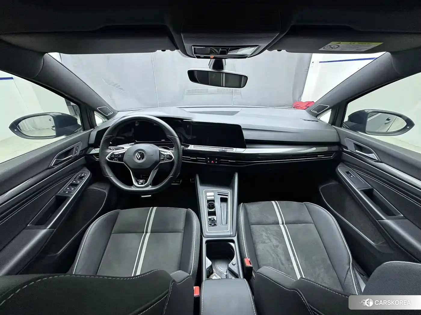 Volkswagen Golf 2022 Silver/gray из Китая