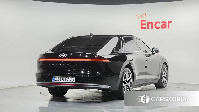 Hyundai Grandeur (GN7) 2024 Черный из Кореи