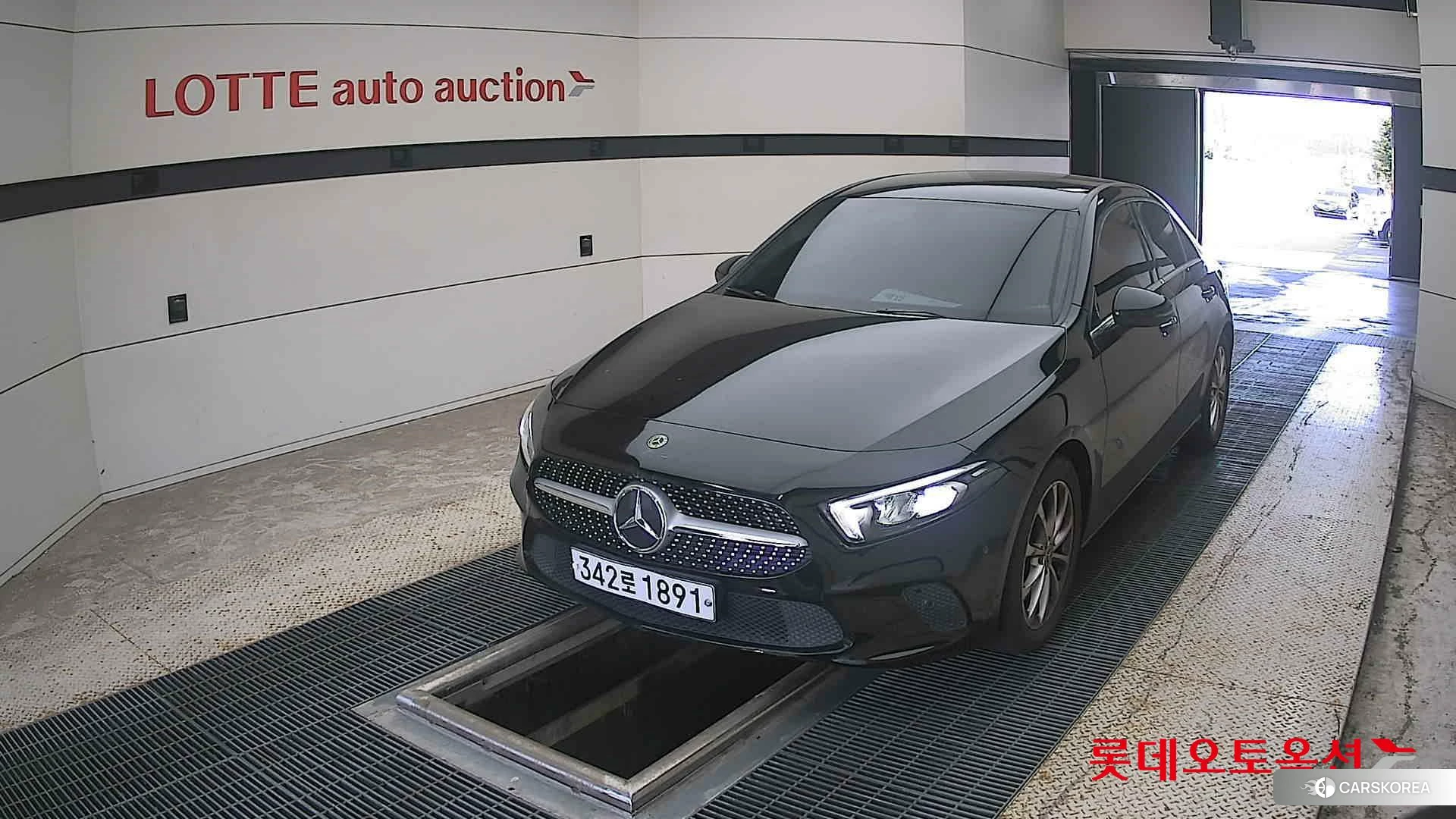 Mercedes-Benz Benz A220 Sedan 2020 Черный из Кореи