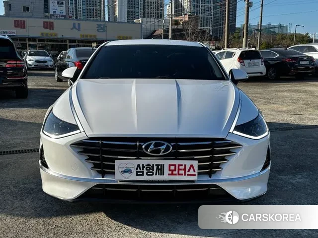 Hyundai Sonata (DN8) 2019 Белый из Кореи