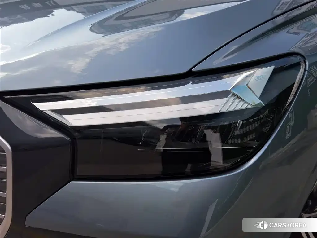 Audi Q4 e-tron 2023 Синий из Китая