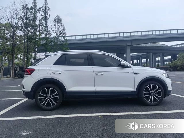 Volkswagen Exploring songs 2022 Белый из Китая