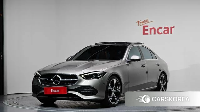 Mercedes-Benz C-Class W206 2023 Песочный из Кореи
