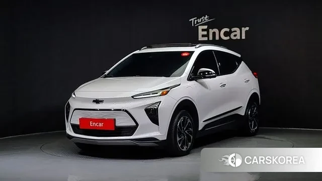 Chevrolet (GM Daewoo) Bolt EUV 2022 Белый из Кореи