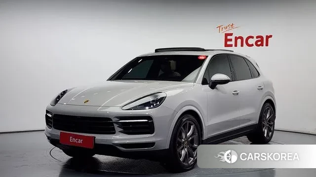 Porsche Cayenne (PO536) 2023 Серебряный из Кореи