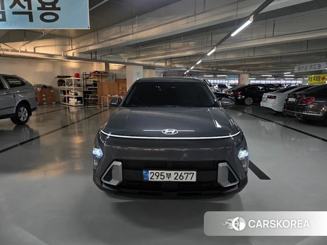 Hyundai Kona Hybrid (SX2) 2023 Серебристо-серый из Кореи