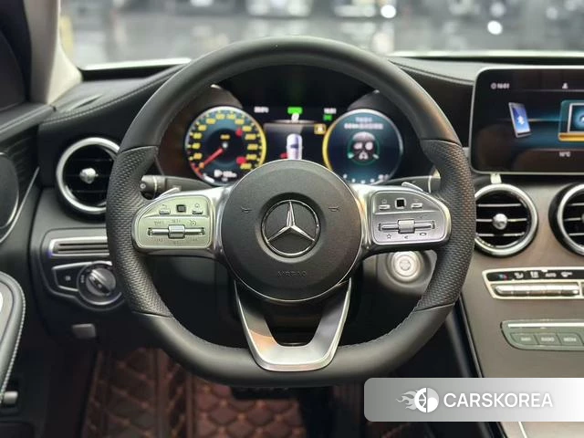 Mercedes-Benz Class C 2021 Белый из Китая