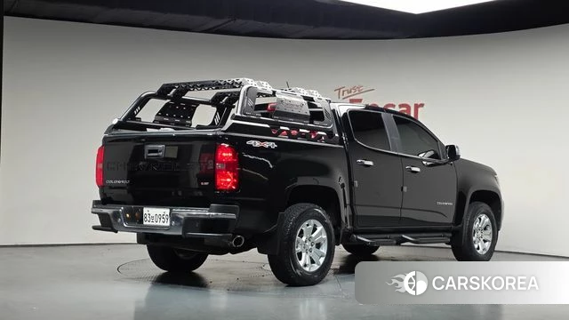 Chevrolet (GM Daewoo) Real New Colorado 2021 Черный из Кореи