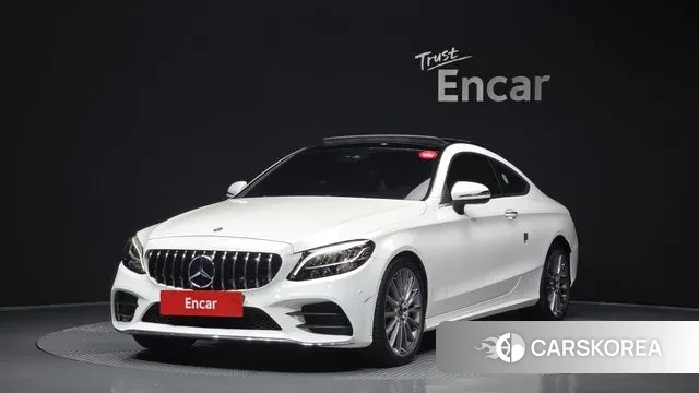 Mercedes-Benz C-Class W205 2019 Белый из Кореи