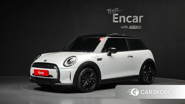 Mini Cooper 2023 Белый из Кореи