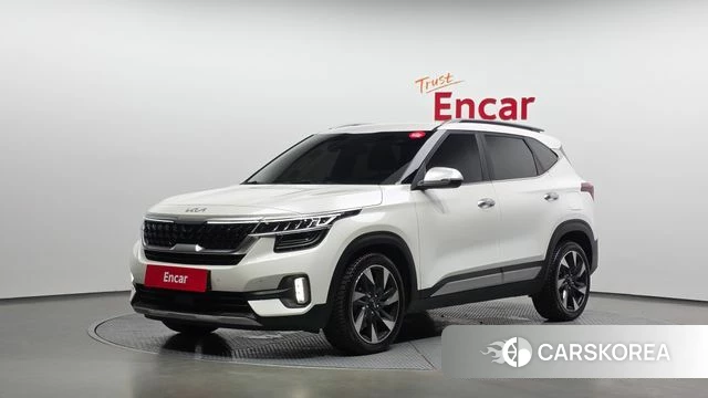 Kia Seltos 2022 Белый из Кореи
