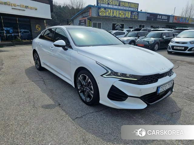 Kia K5 3rd generation 2023 Жемчужный цвет из Кореи