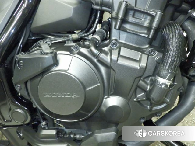 Engine photo