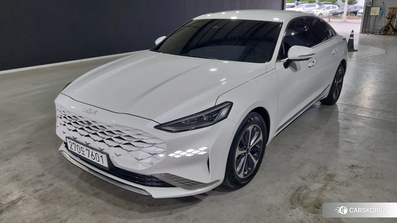 Kia K8 Hybrid 2022 Белый из Кореи