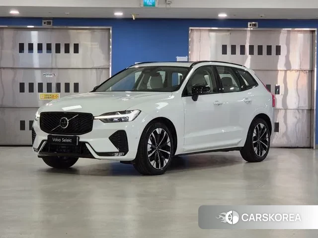 Volvo XC60 second Generation 2025 Белый из Кореи