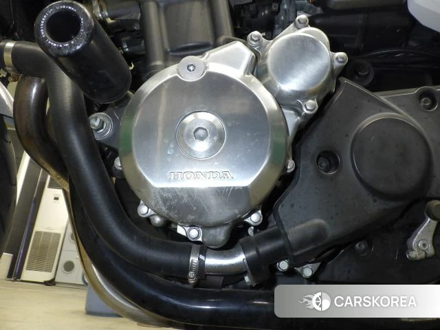 Engine photo