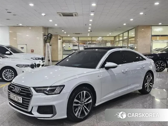Audi A6 (C8) 2021 Белый из Кореи
