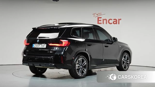 BMW X1 (U11) 2025 Черный из Кореи