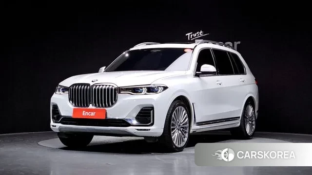 BMW X7 (G07) 2022 Белый из Кореи