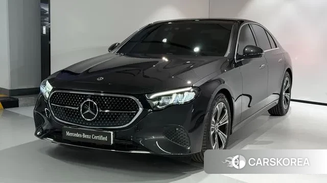 Mercedes-Benz E-Class W214 2025 Серый из Кореи