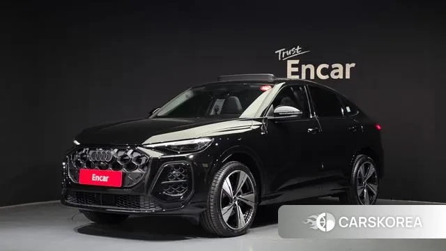 Audi Q5 (80A) 2025 Черный из Кореи