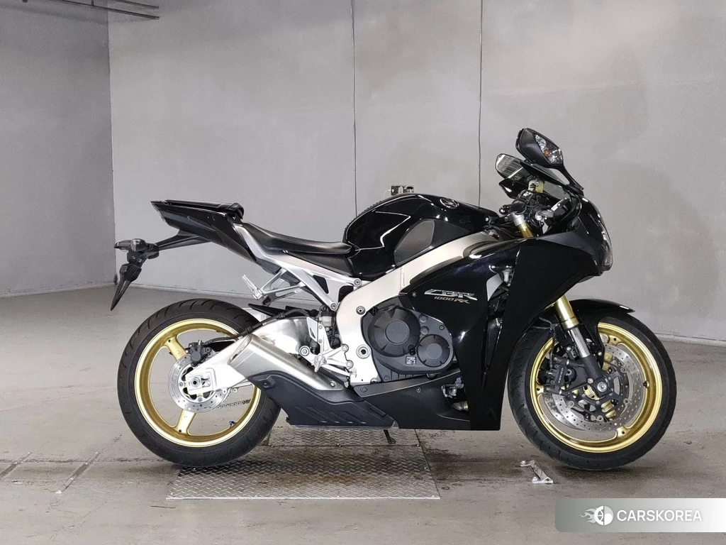 Проданный Honda CBR1000RR 2012 из Японии, фото 2