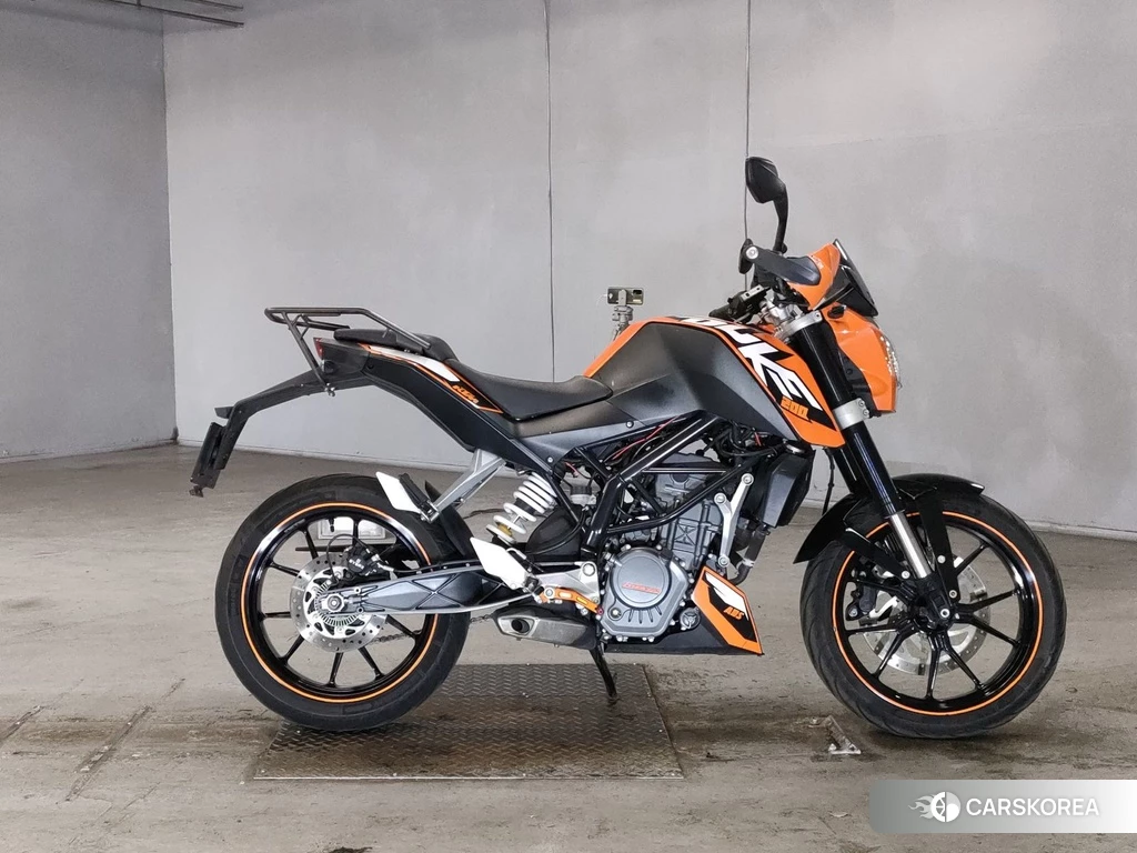 Проданный KTM 200 DUKE 2014 из Японии
