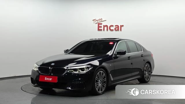 BMW 5 Series (G30) 2019 Черный из Кореи